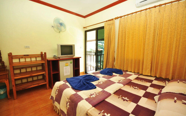 Harmony House - Hostel