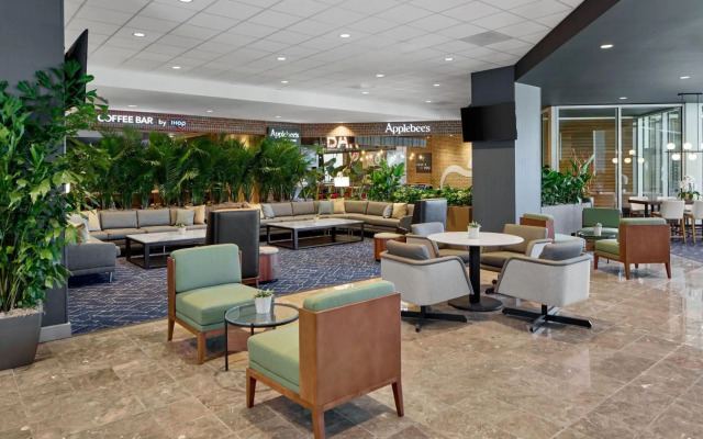 Courtyard By Marriott Detroit Downtown