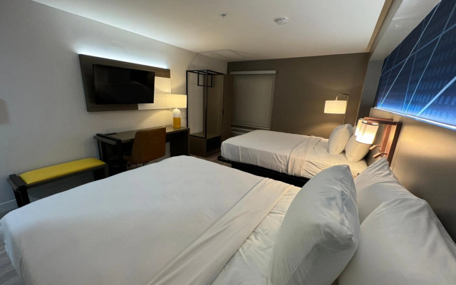 Comfort Inn & Suites Salt Lake City I-80 I-15 Downtown