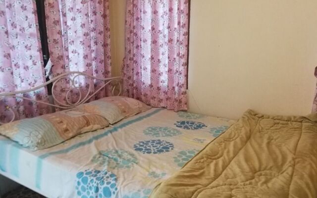 Ingkamol Homestay