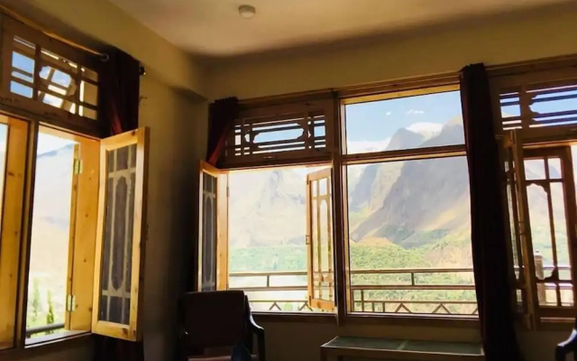 Karakorum View Hotel