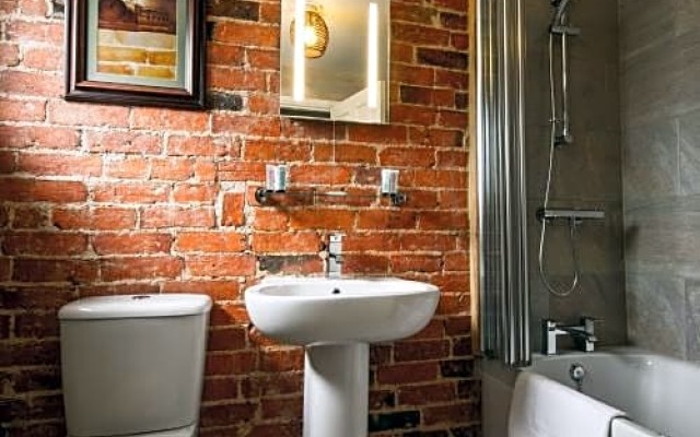 The Old Bakery Restaurant with Rooms