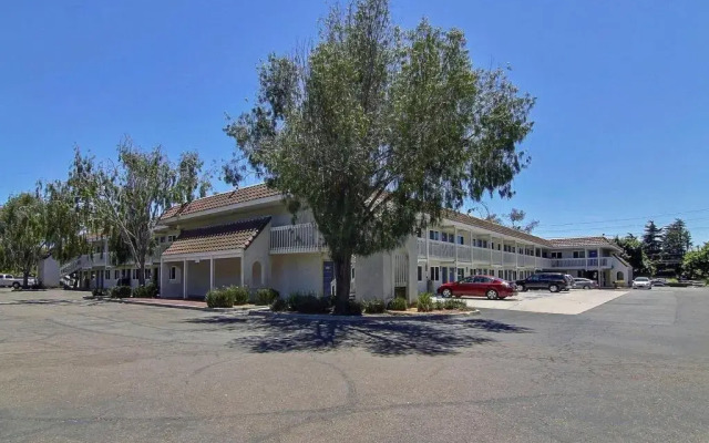 Motel 6 Carpinteria, CA - Santa Barbara - South