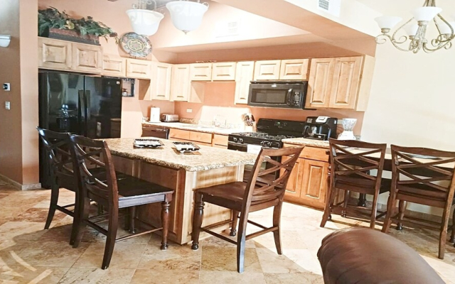 Condo Bella Vita by Kivoya