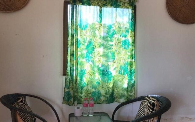Coconut Boulevard Guesthouse