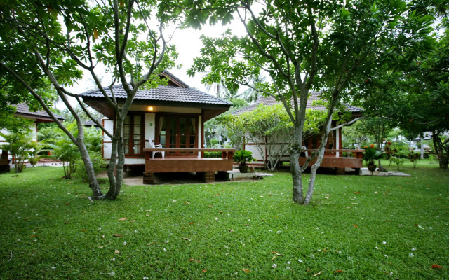 Suan Bankrut Beach Resort