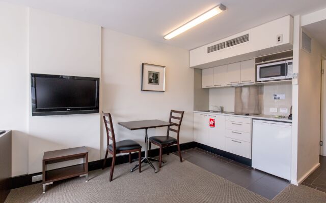 St Ives Apartments
