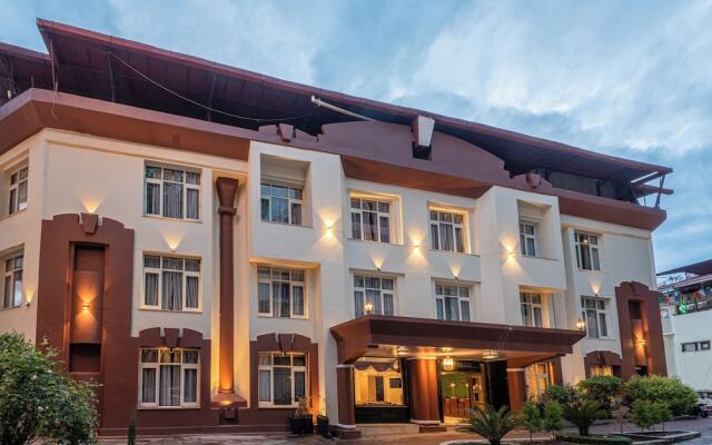 Hotel The Pearl By DLS Hotels