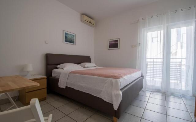 Apartments Lantina