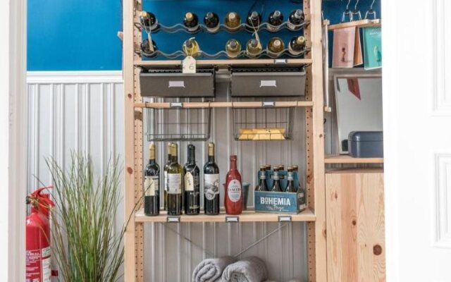 Procyon Boutique & Suites