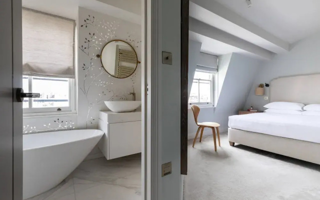 Cornwall Gardens Xxiii by Onefinestay