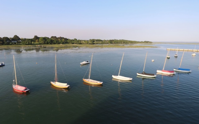 Plimoth N8