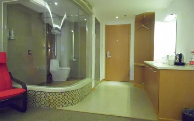 Dalian Landu Hotel