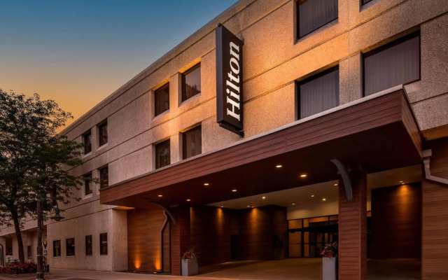 Hilton Appleton Paper Valley
