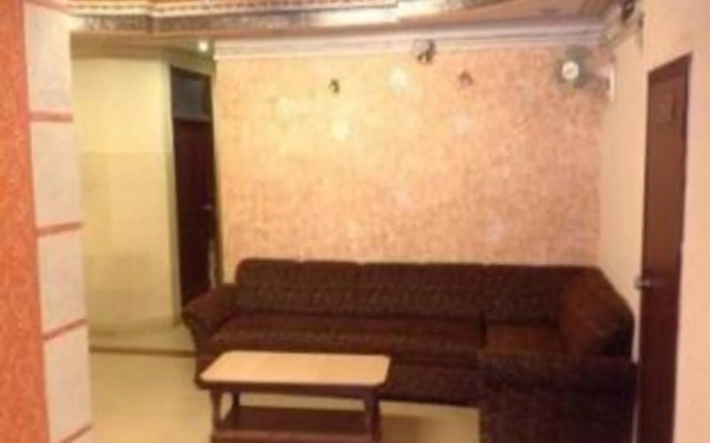 Hotel Kamal Kunj