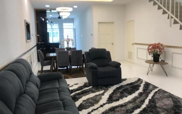 NRL's Cozy Guesthouse