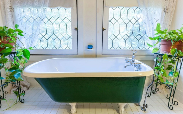 Herlong Mansion Bed & Breakfast