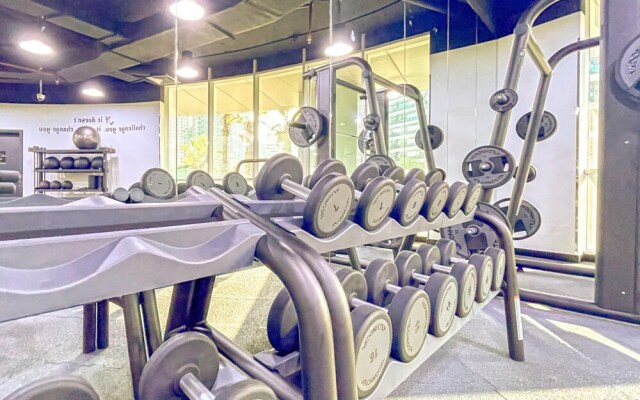 The Waves Exude Luxury 1 BR Waterfront