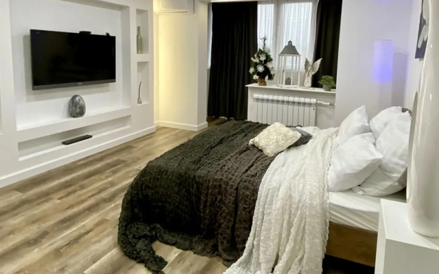 ApartMari на Карбышева 18