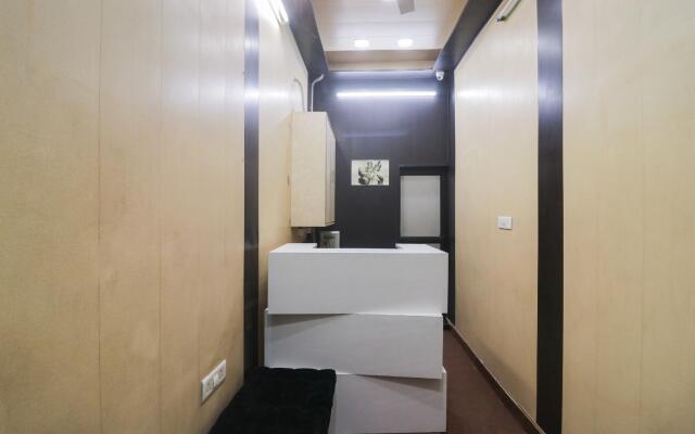 Hotel Mm Inn by OYO Rooms