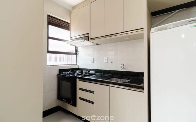 Apto lindo a 350m da Praia de Canasvieiras ACE0201