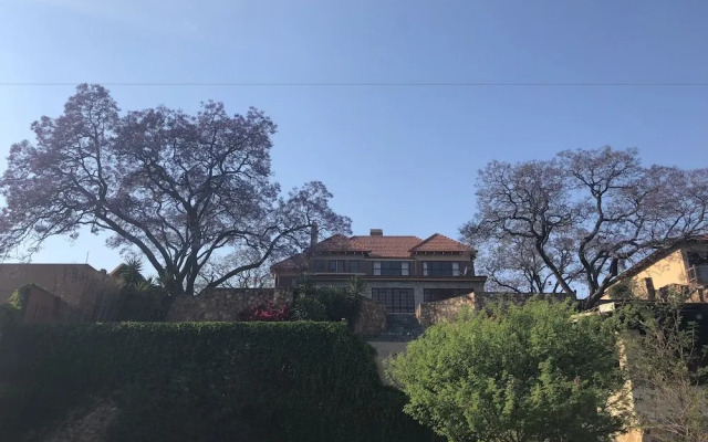 Houghton Hill Cottage