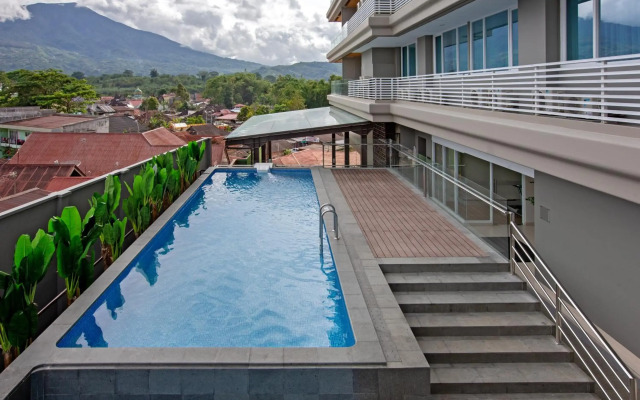 Hotel Santika Bukittinggi