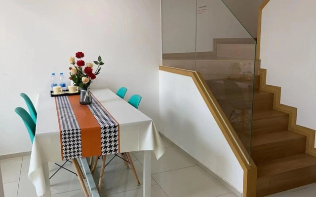 Ihouse Executive Apartment