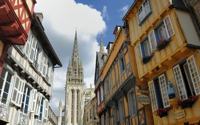 Cozy Holiday Home in Penmarch with Private Swimming Pool