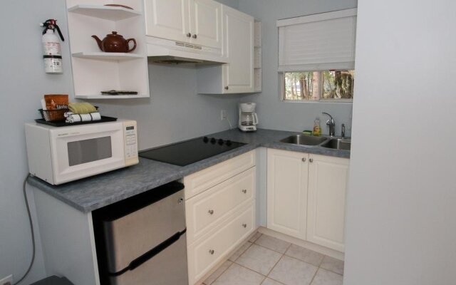 Duffin Cove Oceanfront Lodging