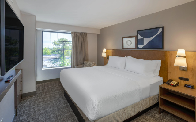 Staybridge Suites Wilmington E by IHG