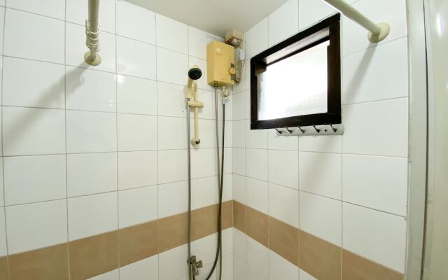 Cozy Designed 2Br At Metropark Condominium Jababeka Apartment