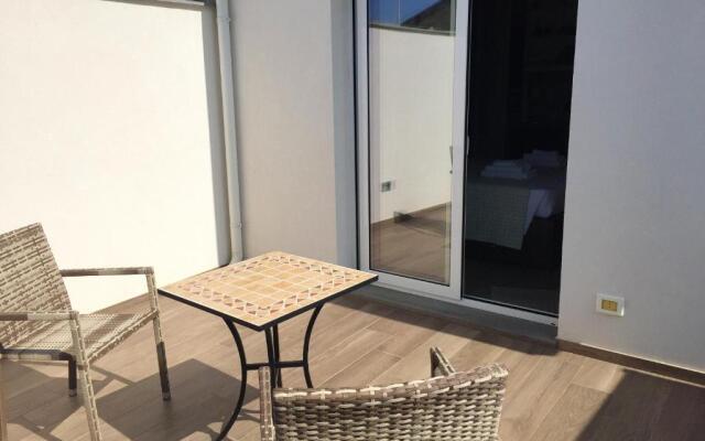 Studio with city view terrace and wifi at Comiso
