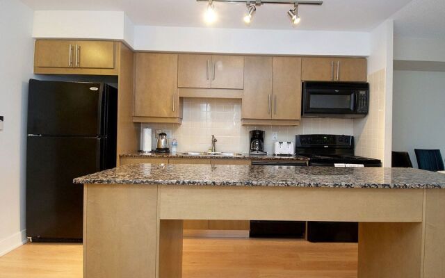 WhiteHall Suites - 20 Bluejays Way
