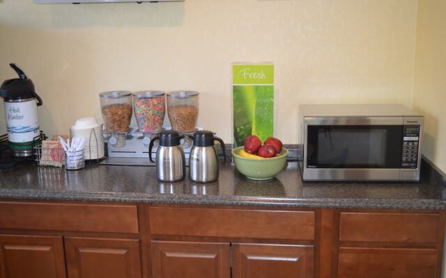 Quality Inn & Suites