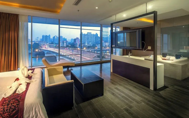 Guangdong Nanmei Osotto Hotel