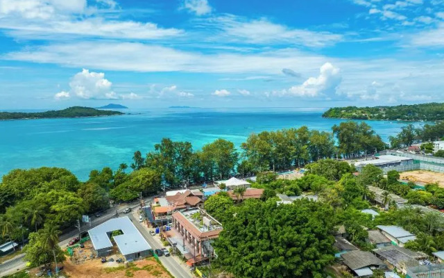 Phuket Meet Holiday Hotel