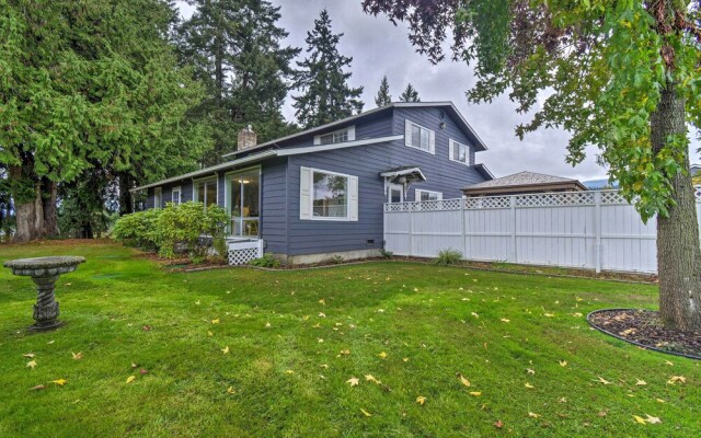 Spacious Home w/ Yard, 20 Miles to Olympic NP