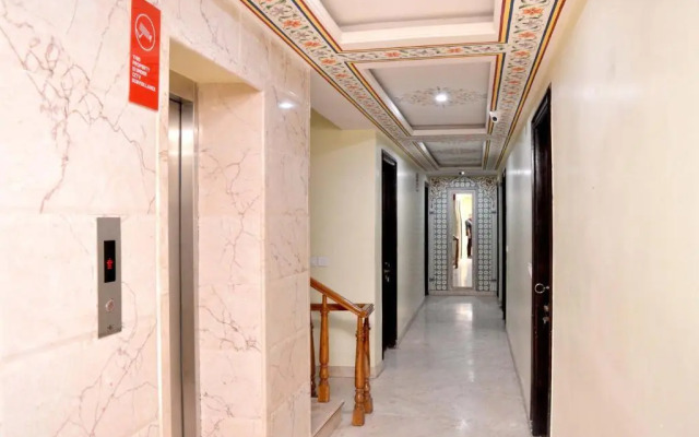 Oyo 3949 Hotel Grande Residency