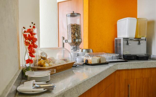 Aranzazu Plaza Kristal Aguascalientes