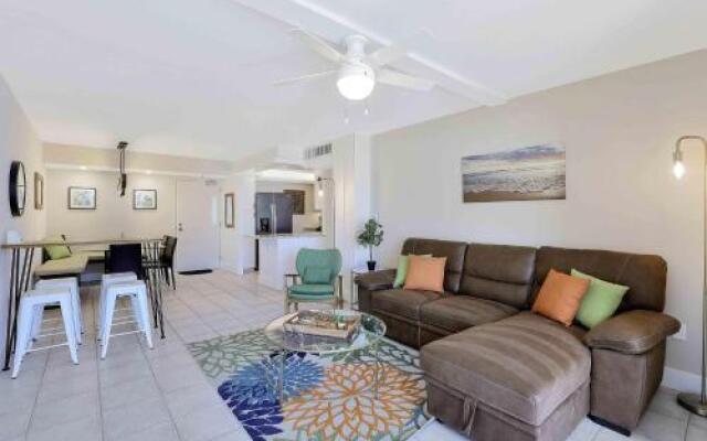 South Seas Tower 4-1209