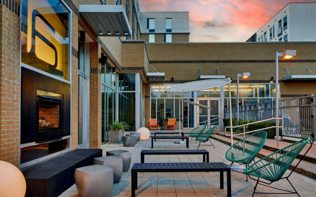 Aloft Austin at The Domain