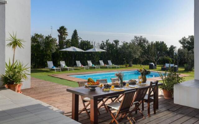 Villa Anur