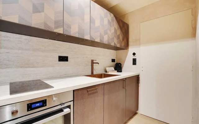Elegance and Refinement for 10 - Montorgueil