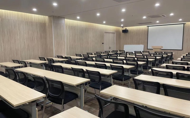 Starway Hotel Zhenjiang Jurong Jiangsu Polytechnic College of Agriculture and Forestry – Business – Zhenjiang