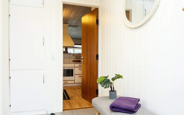 6 Person Holiday Home in Hemmet