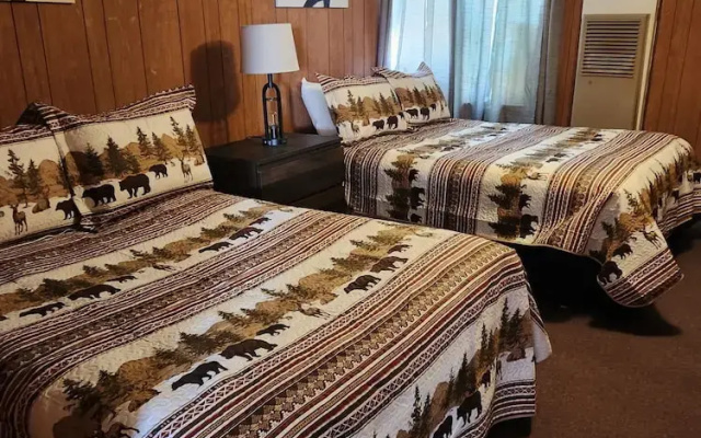 Big Sky Motel