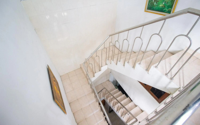 OYO 3707 Halona Guesthouse