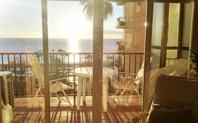 PERLA 2 Paseo Marítimo