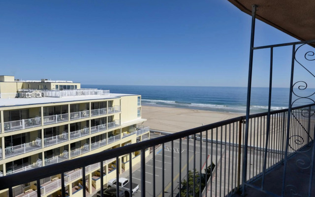 Grand Hotel Ocean City Oceanfront